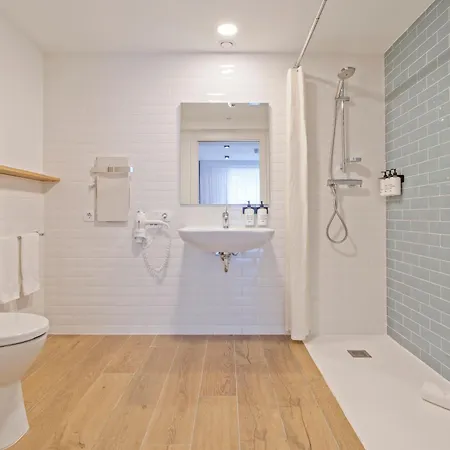 Colectia Ondarreta * 圣塞瓦斯蒂安